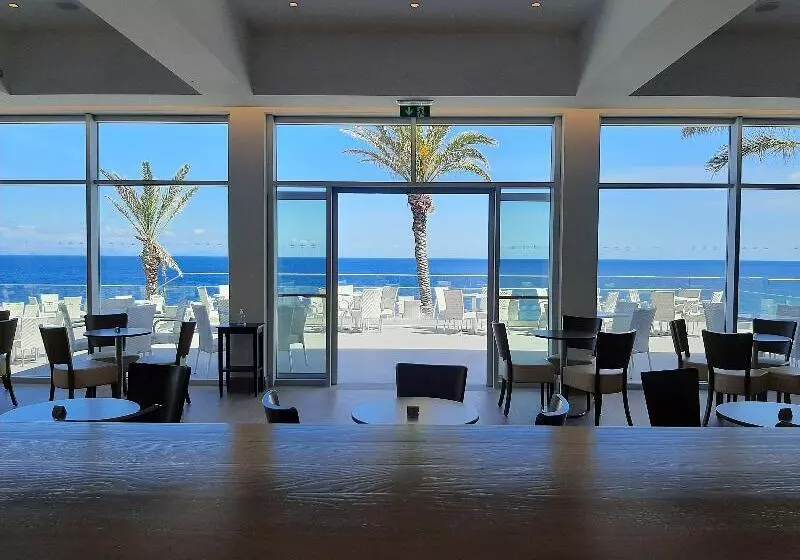 Fotos del hotel Roca Mar:  22