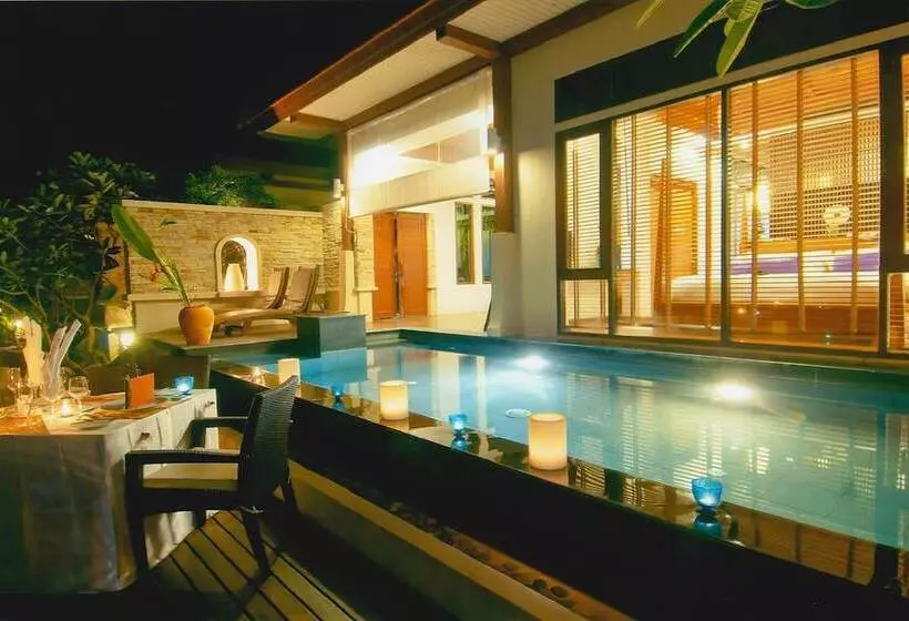 Fotos del hotel The Sarann:  2