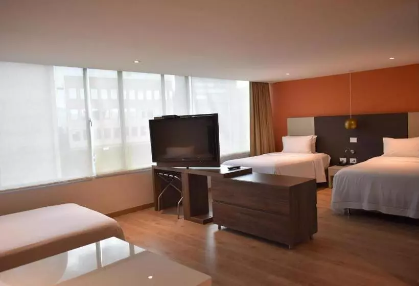 Fotos del hotel Holiday Inn Express & Suites Medellin, An Ihg:  22