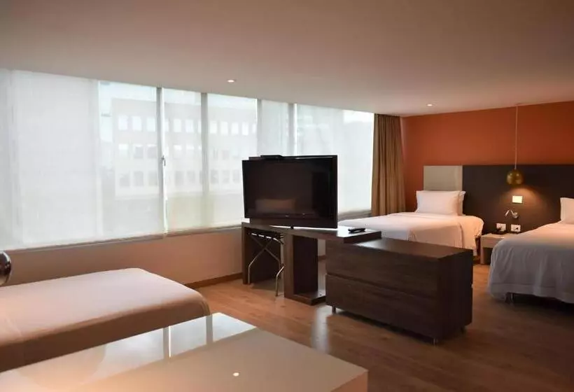 Fotos del hotel Holiday Inn Express & Suites Medellin, An Ihg:  18