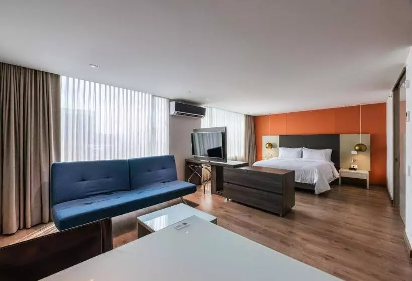 Fotos del hotel Holiday Inn Express & Suites Medellin, An Ihg:  14