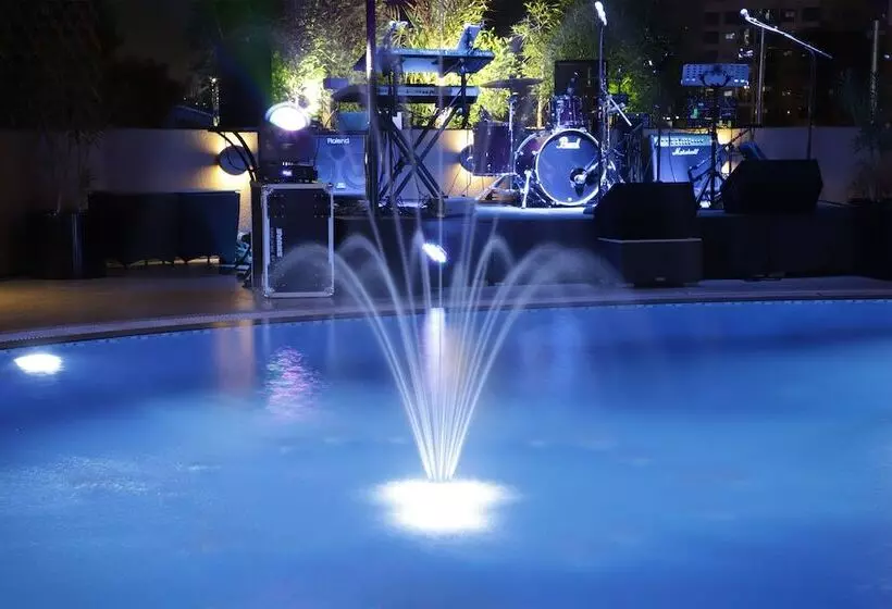 Fotos del hotel Majestic City Retreat:  10