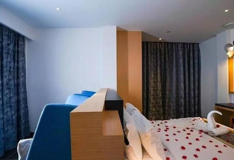 Fotos del hotel Tsr Seafront:  17