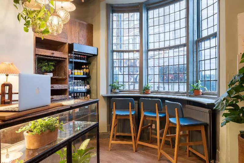 Fotos del hotel Selina Brighton:  3