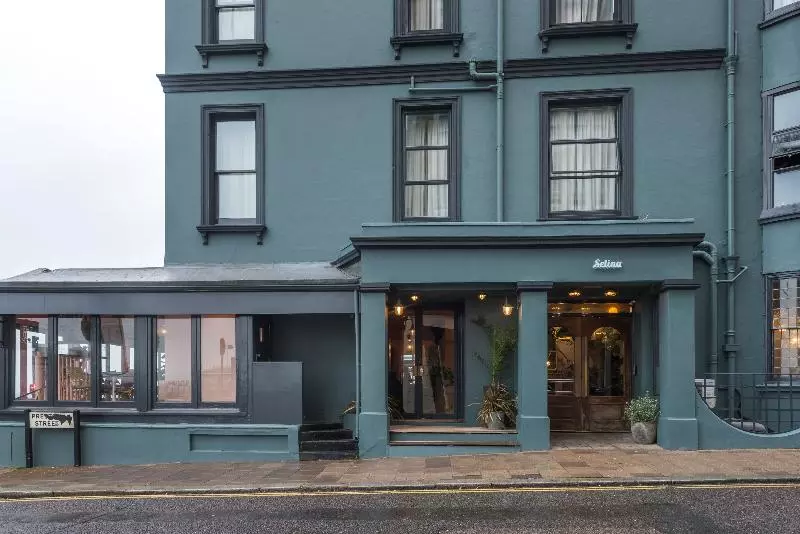 Fotos del hotel Selina Brighton:  5