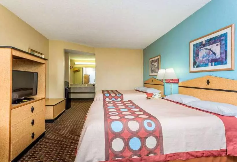 Fotos del hotel Super 8 By Wyndham Atlanta Northeast Ga:  19