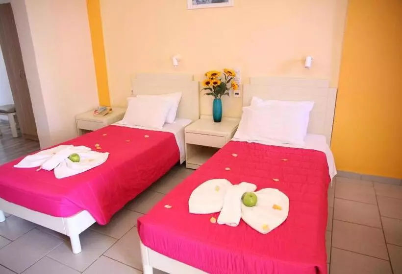 Fotos del hotel Triton:  13