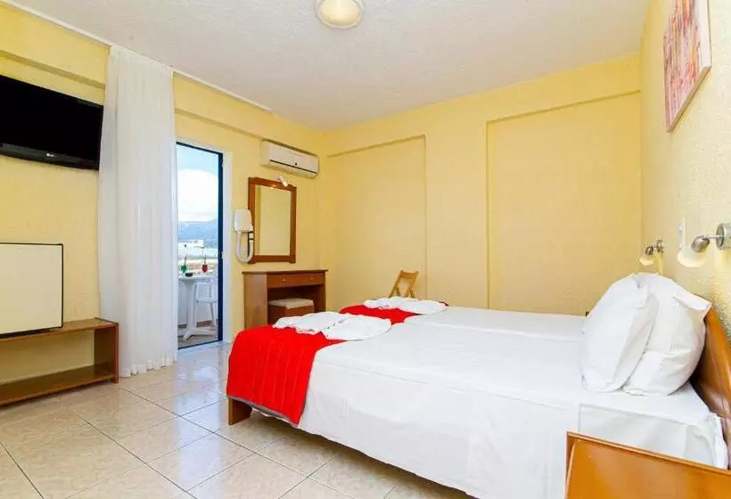 Fotos del hotel Triton:  24