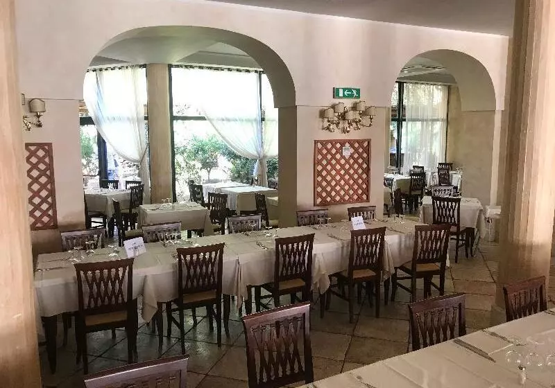 Fotos del hotel Club Esse Palmasera Resort  - Il Borgo:  5