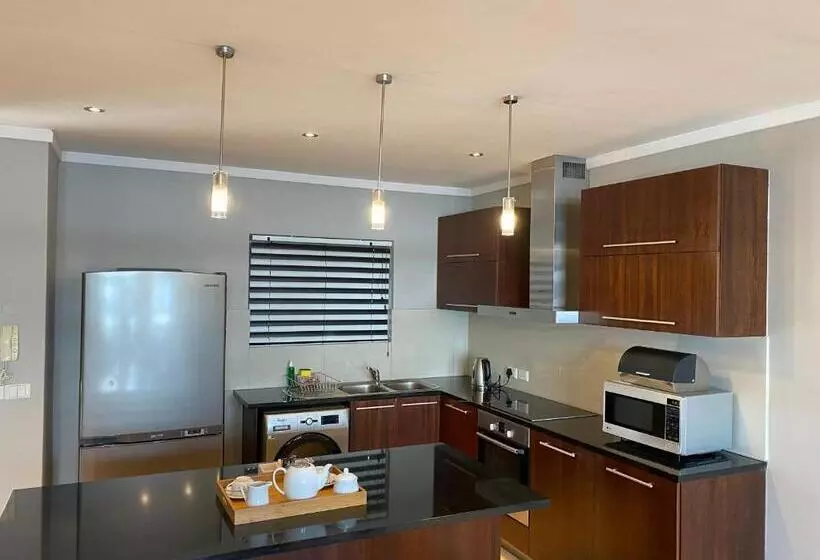 Fotos del hotel Icon Luxury Apartments:  19