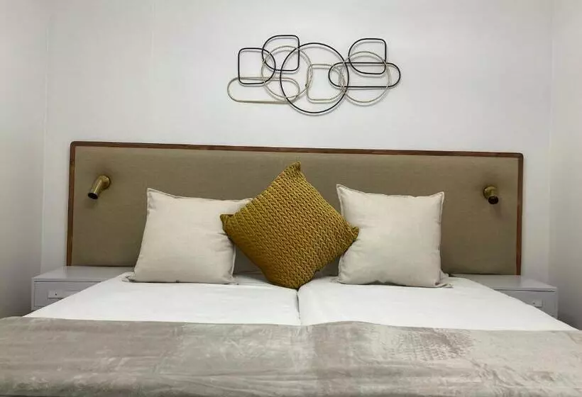 Fotos del hotel Icon Luxury Apartments:  10