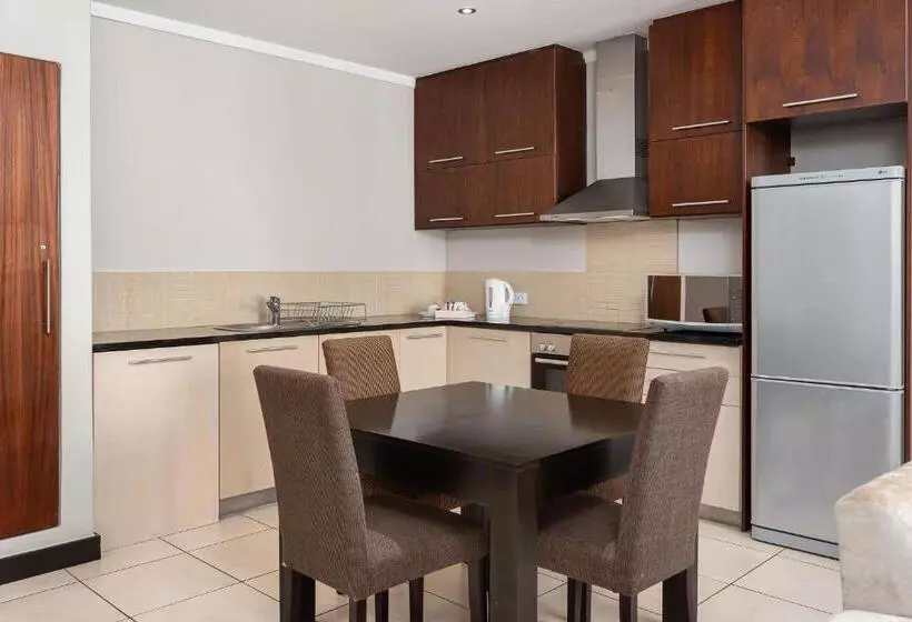 Fotos del hotel Icon Luxury Apartments:  17