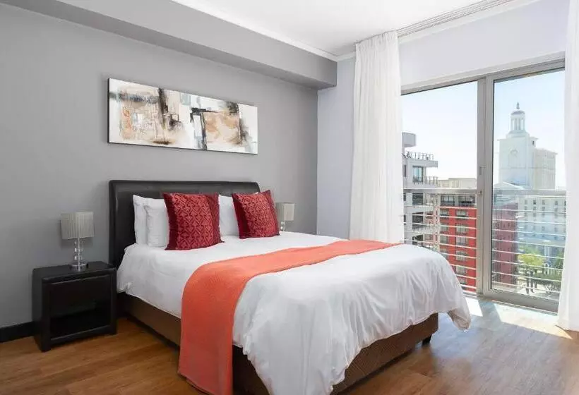 Fotos del hotel Icon Luxury Apartments:  18