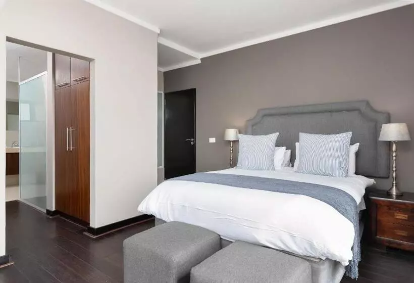 Icon Luxury Apartments