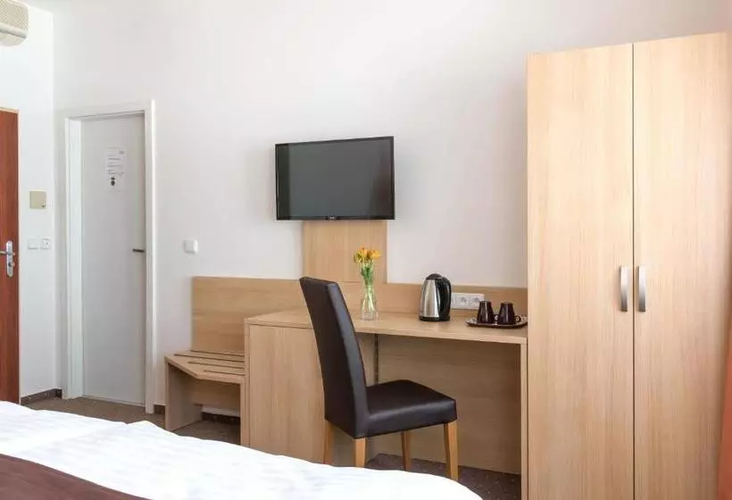 Fotos del hotel Karlin:  16