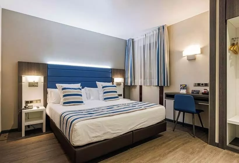 Fotos del hotel Ronda Lesseps:  4