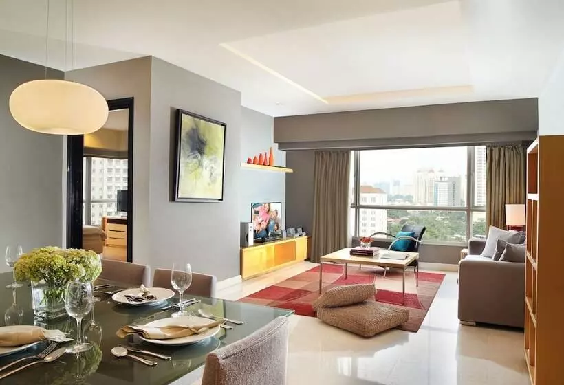 Fotos del hotel Somerset Berlian Jakarta:  10