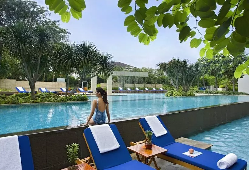 Fotos del hotel Somerset Berlian Jakarta:  11