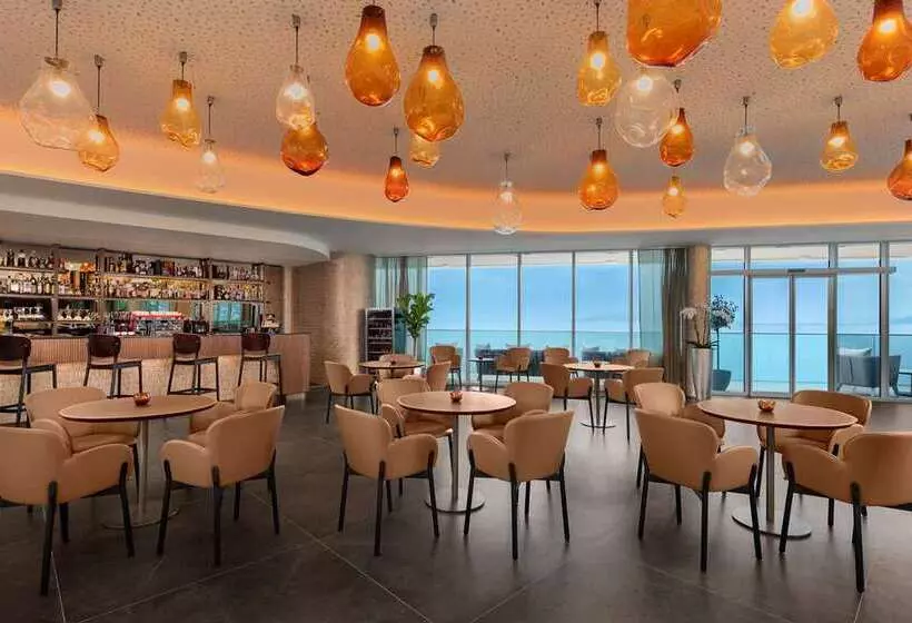 Fotos del hotel Hilton Rijeka Costabella Beach Resort And Spa:  25