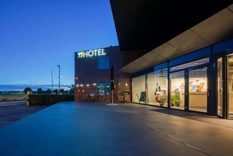 Fotos del hotel Ninetynine Hotel Amsterdam Airport:  14