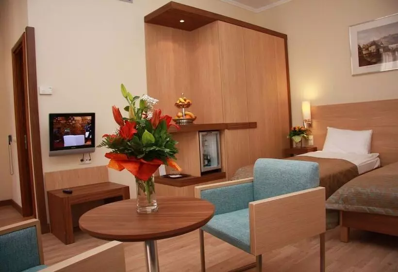 Fotos del hotel Bristol Budapest:  20