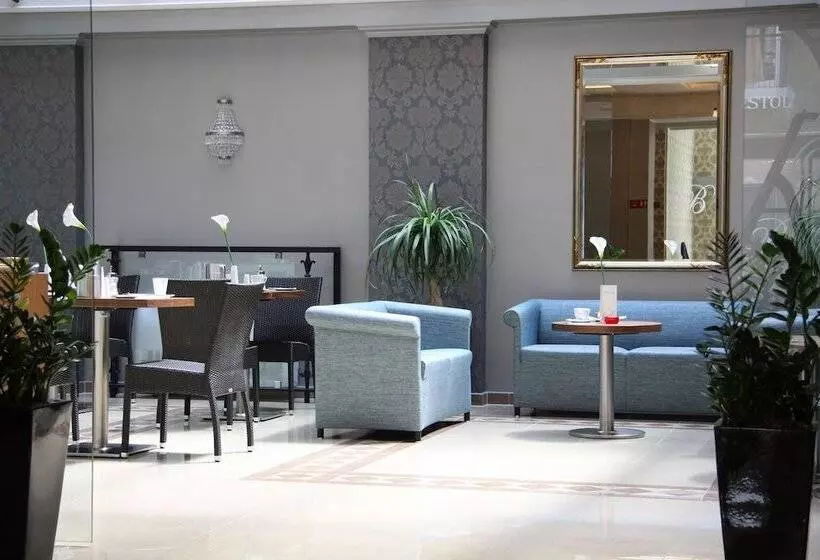 Fotos del hotel Bristol Budapest:  3