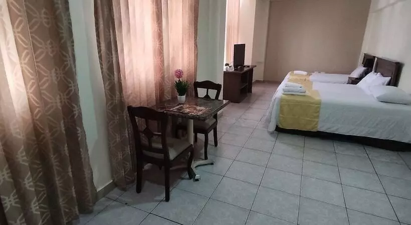 Fotos del hotel Las Peñas:  18