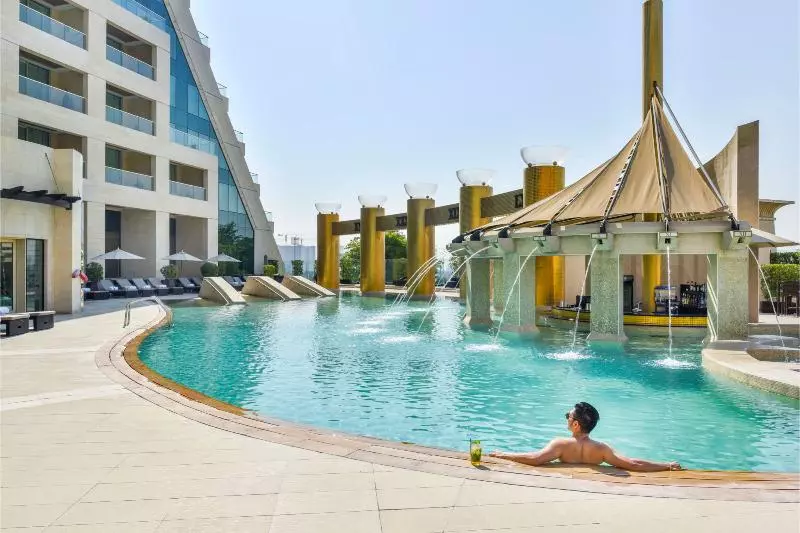 Fotos del hotel Raffles Dubai:  2