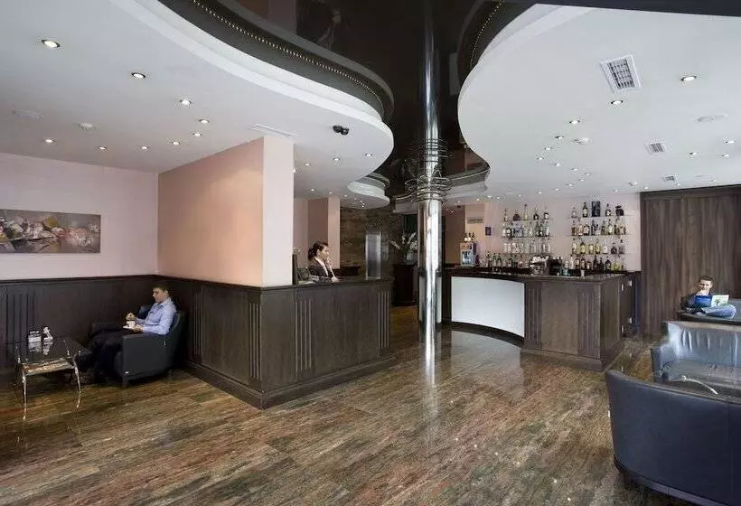 Fotos del hotel Budapest Hotel:  3