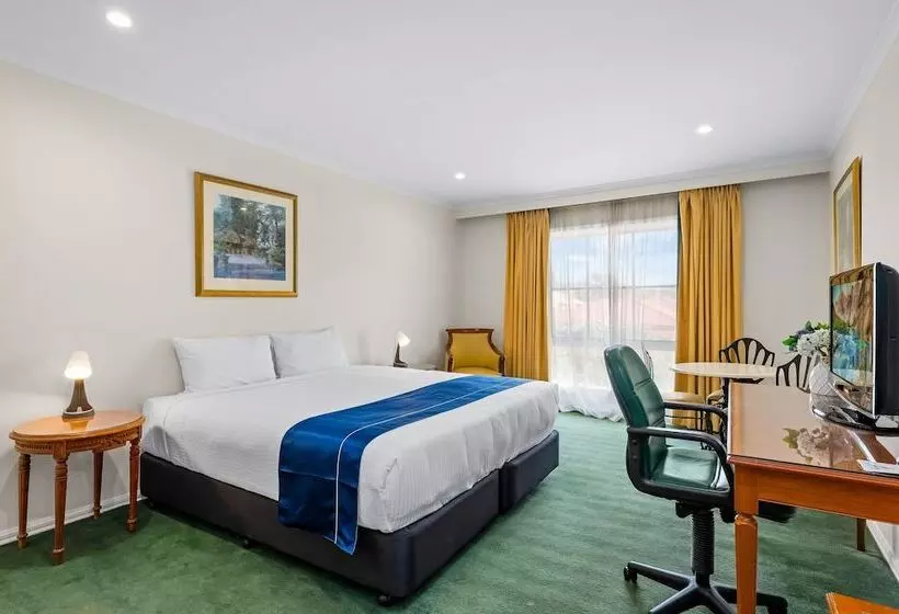 Rowville International