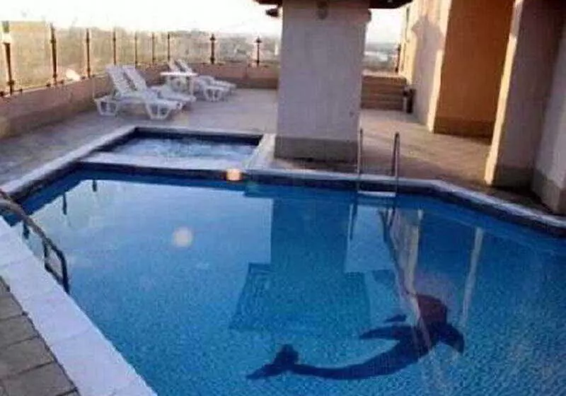 Dolphin Hotel Apartments