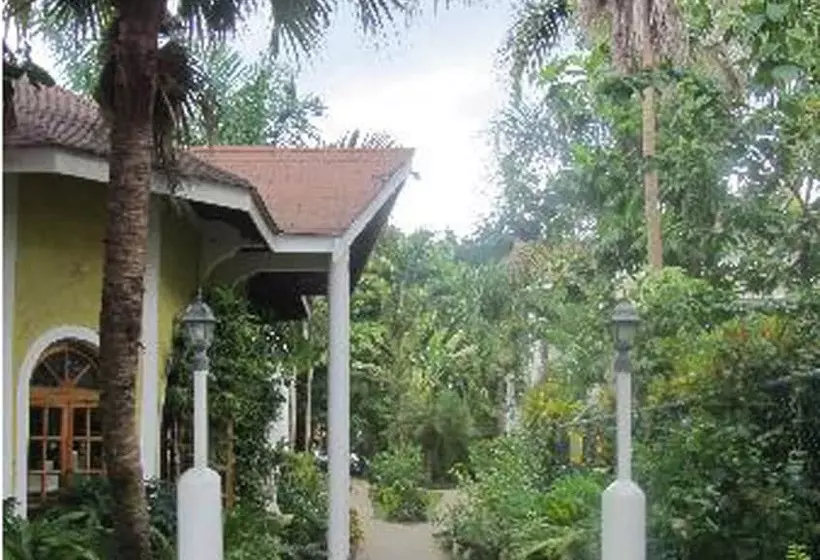 Fotos del hotel Merrils Beach Resort Ii:  15