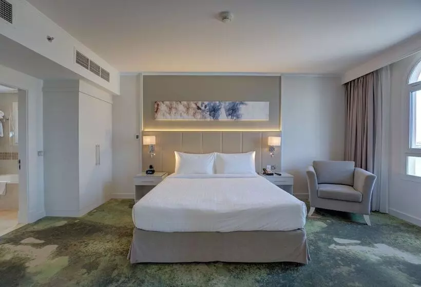 Fotos del hotel Courtyard By Marriott Dubai, Green Community:  8