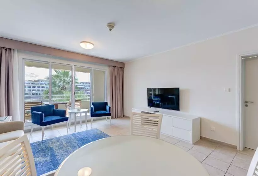 Fotos del hotel Courtyard By Marriott Dubai, Green Community:  4