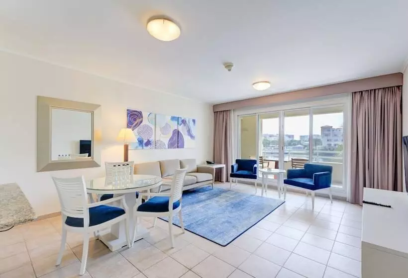 Fotos del hotel Courtyard By Marriott Dubai, Green Community:  23