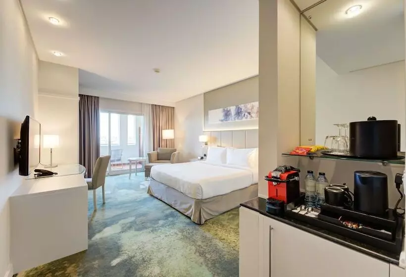 Fotos del hotel Courtyard By Marriott Dubai, Green Community:  18