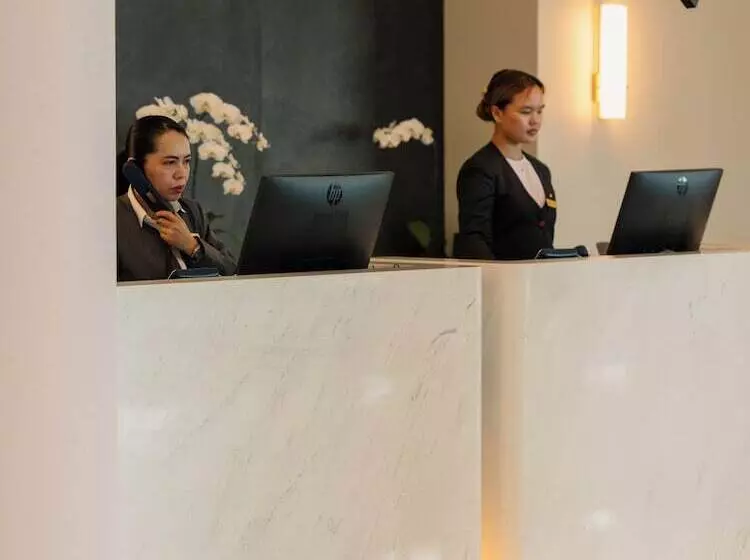 Fotos del hotel Courtyard By Marriott Dubai, Green Community:  19