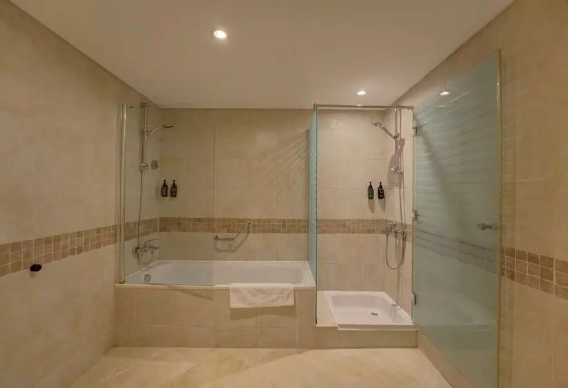 Fotos del hotel Courtyard By Marriott Dubai, Green Community:  27