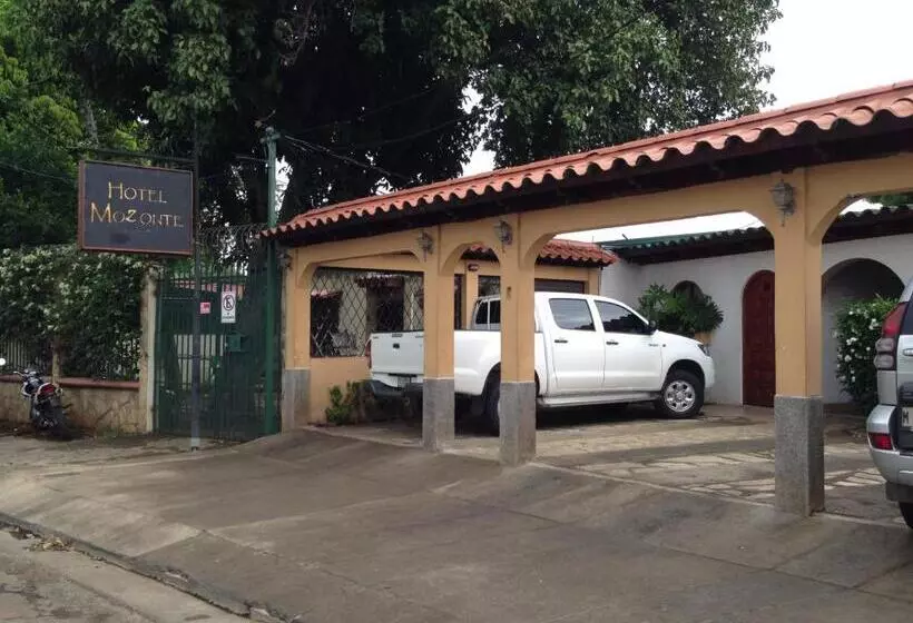 Fotos del hotel Mozonte:  6