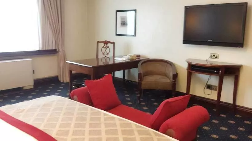 Fotos del hotel Sarova Stanley:  17