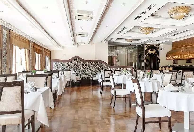 Fotos del hotel Savoy:  12