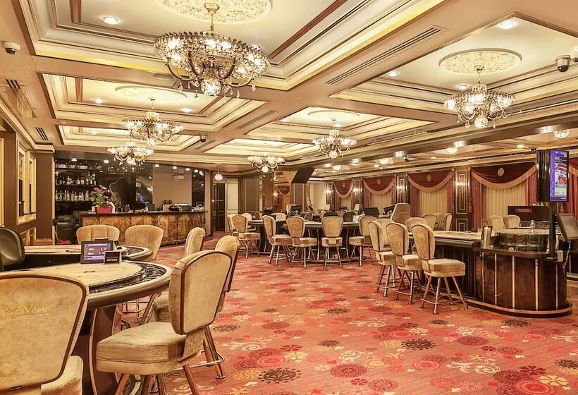 Fotos del hotel Savoy:  16