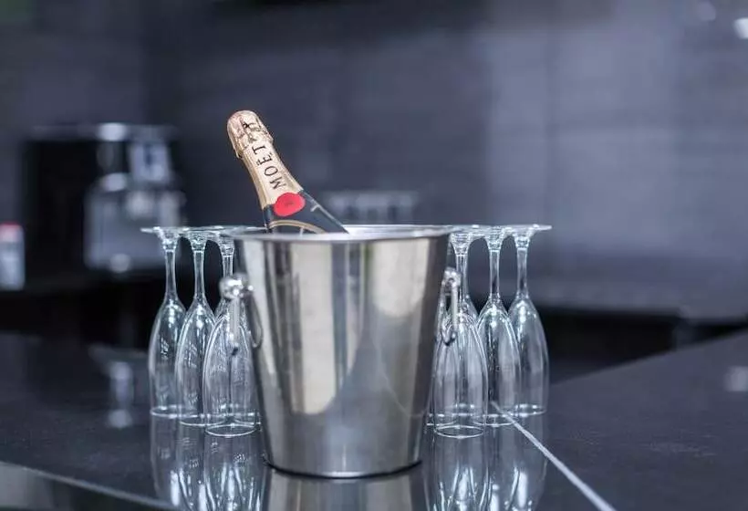 Fotos del hotel Di Carlo:  7