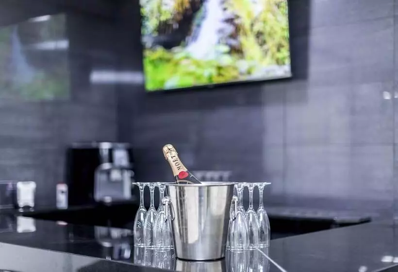 Fotos del hotel Di Carlo:  5