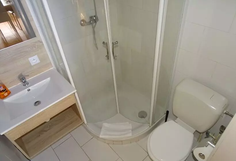 Fotos del hotel Condo Gardens Leuven:  22