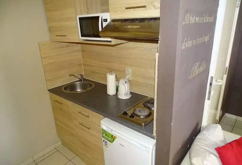 Fotos del hotel Condo Gardens Leuven:  12