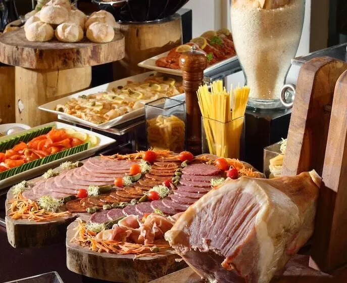 Fotos del hotel Grandkemang:  21