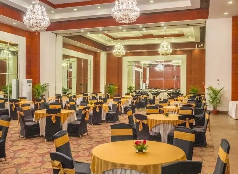 Fotos del hotel Hindusthan International, Bhubaneswar:  8