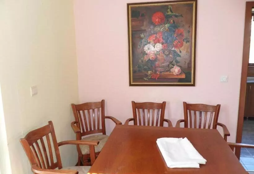 Fotos del hotel Sea Park Homes Neshkov:  5