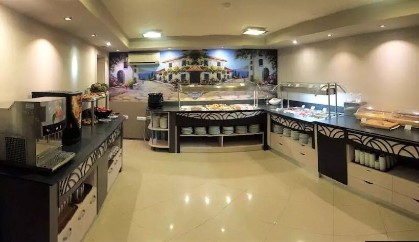 Fotos del hotel Selena Beach:  4